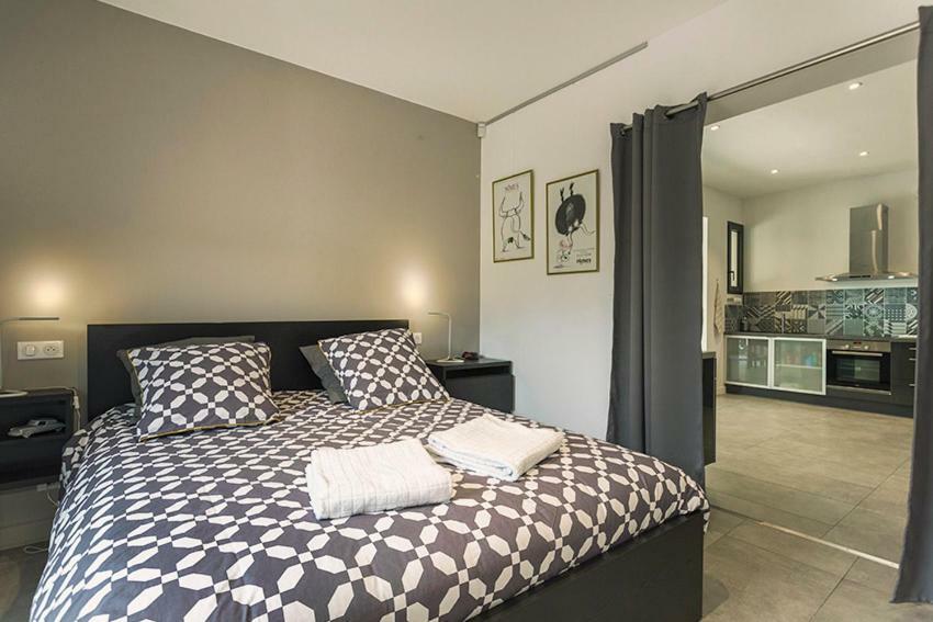 Les Aromatiques - Terrasse & Parking Prive A Villeneuve Les Avignon - Proche Golf Academy Eksteriør bilde